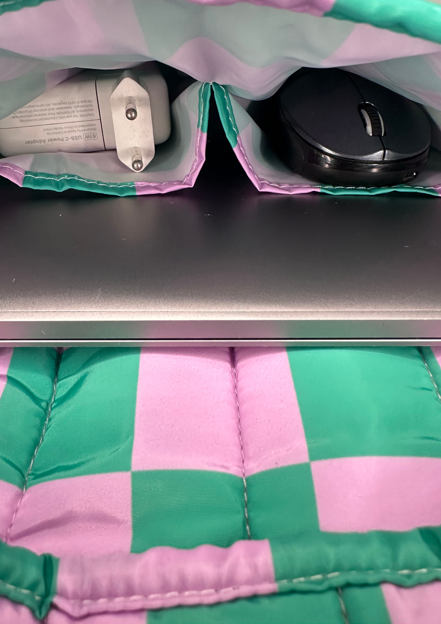 FUNDA DE PORTÁTIL CUADROS