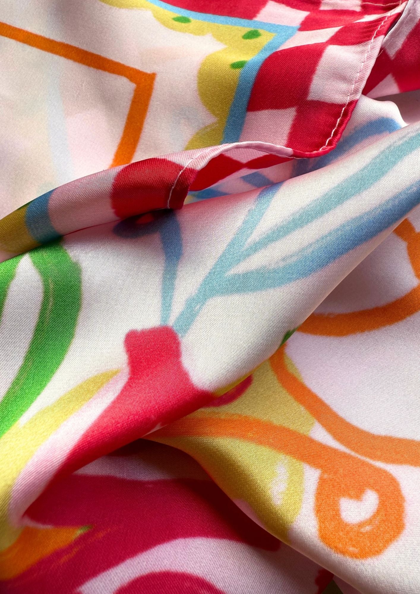 LEAVES SCARF