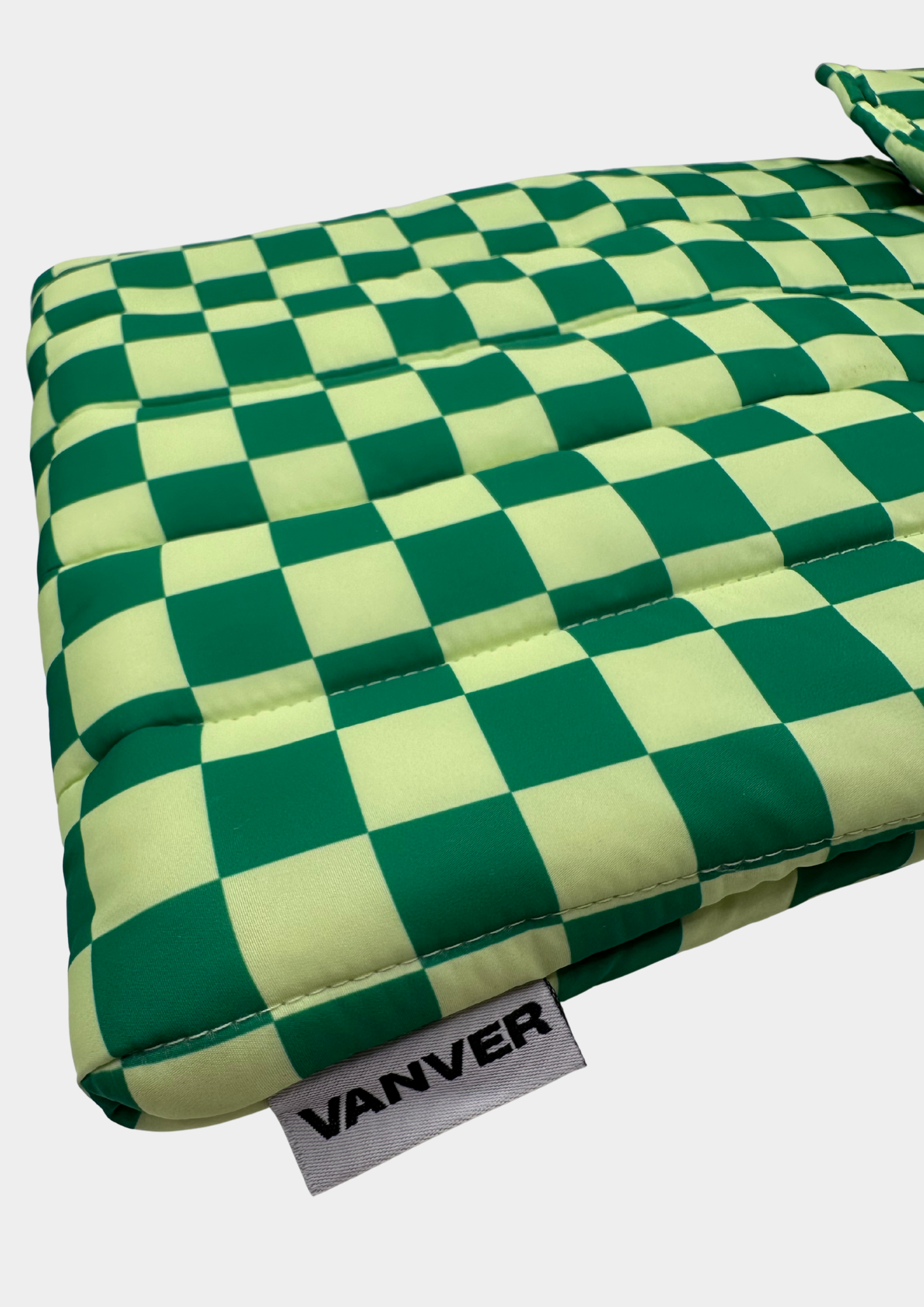 GREEN SQUARES LAPTOP SLEEVE 