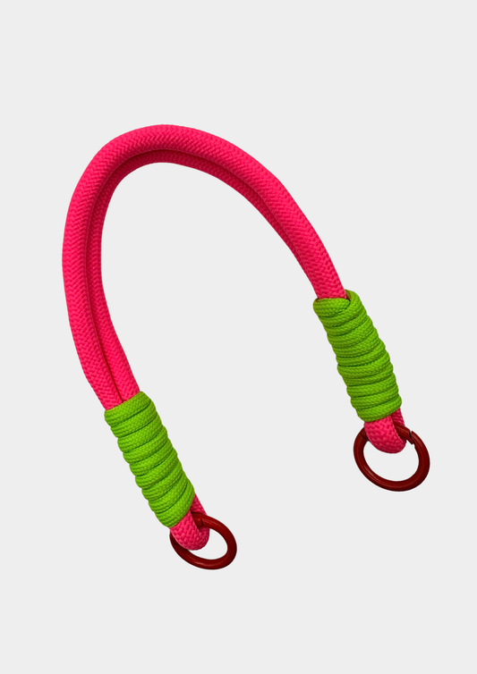 PULSERA CORDÓN ROSA