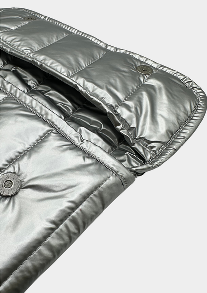 FUNDA DE PORTÁTIL PUFFY PLATEADA