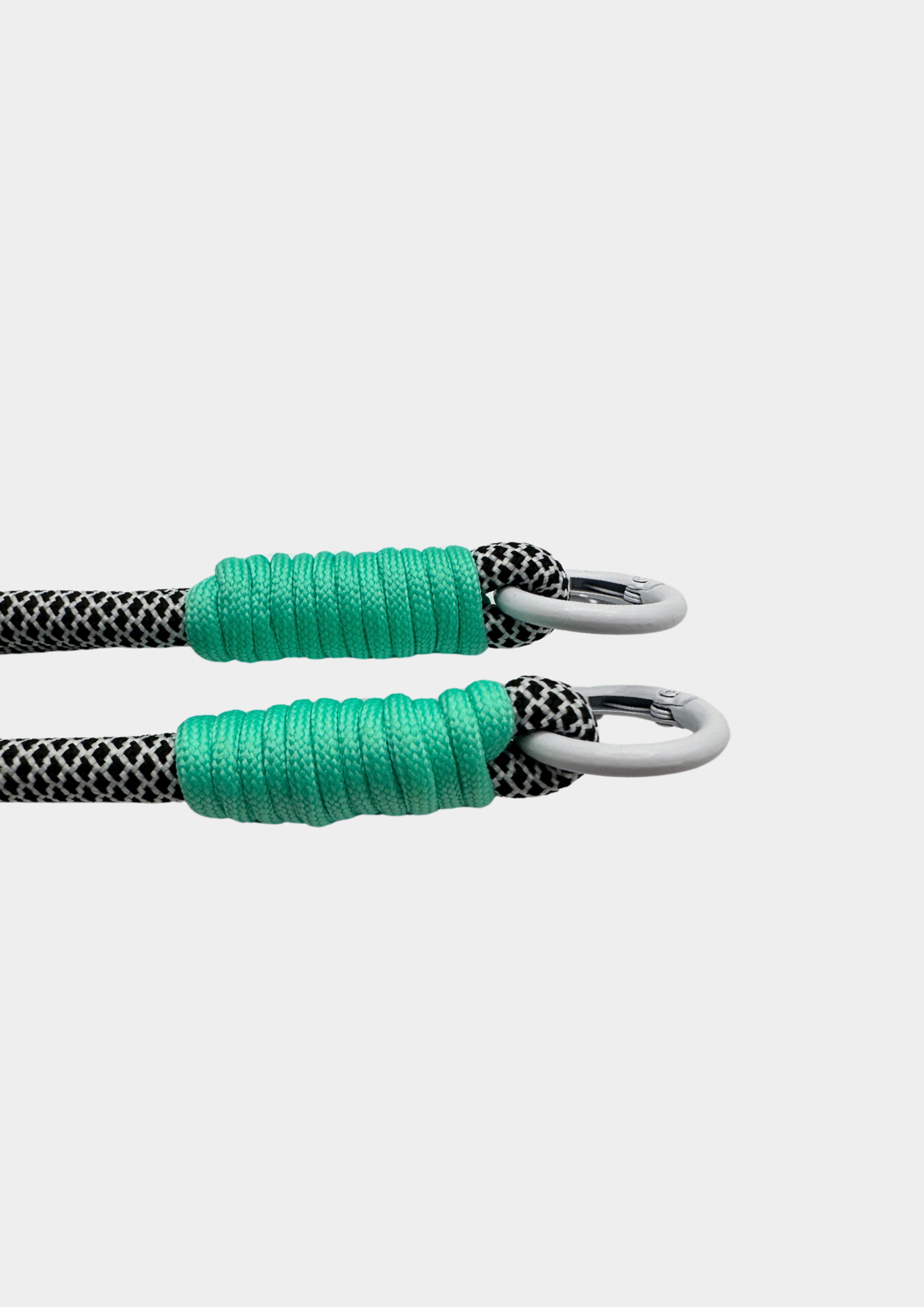 PULSERA CORDÓN NEGRO Y AQUA